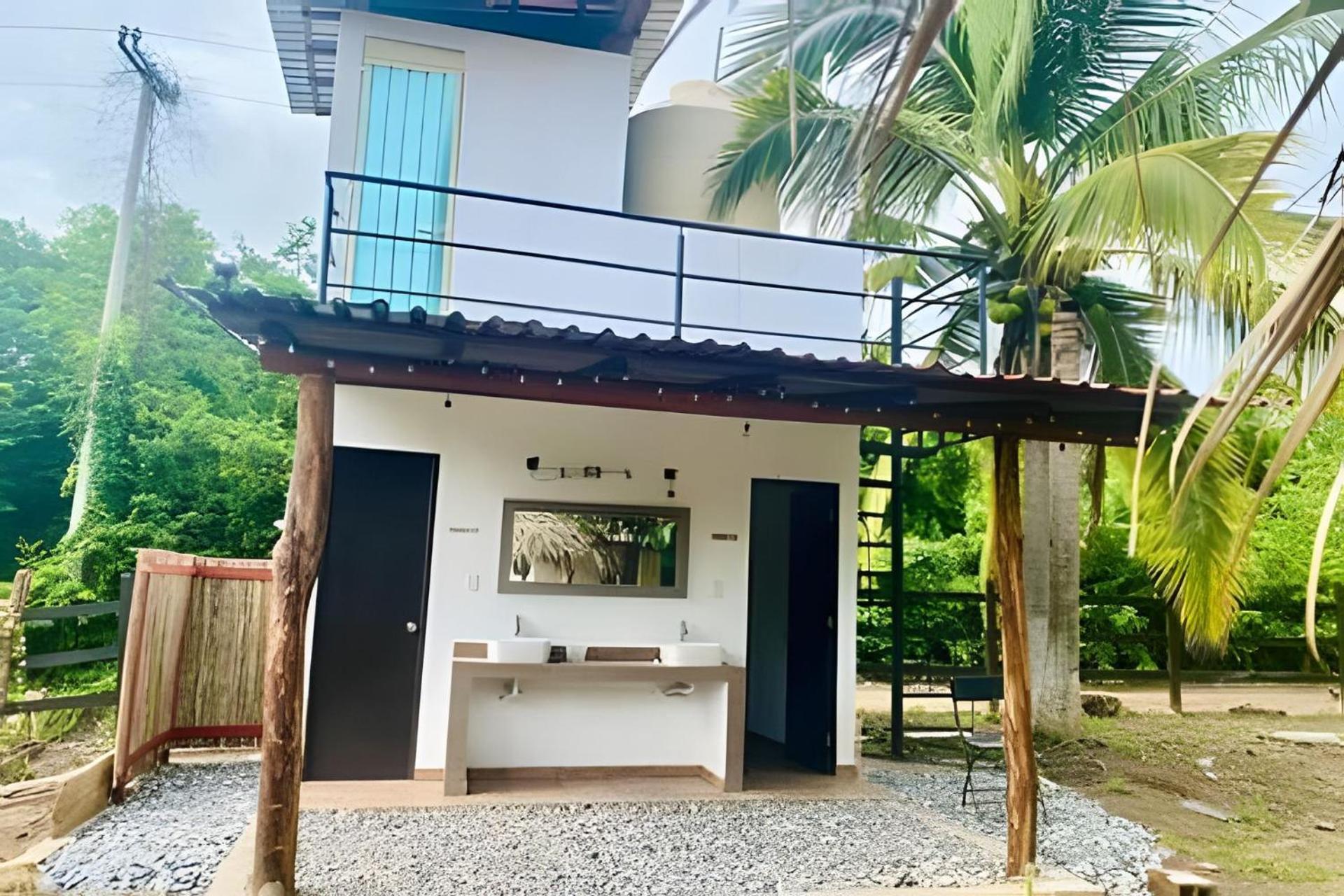 Casa Las Palmas Playa La Saladita 锡瓦塔塔内霍 外观 照片