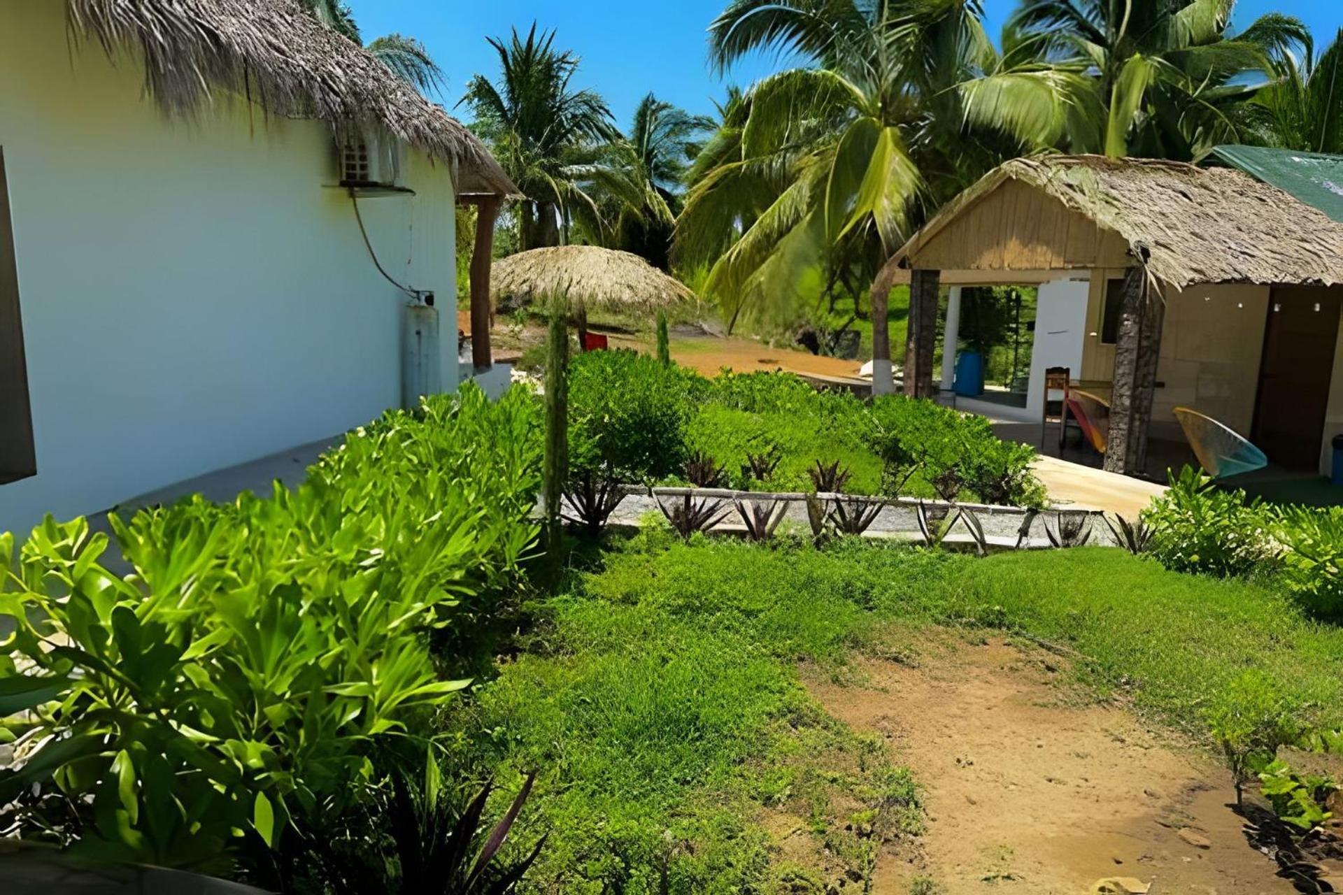 Casa Las Palmas Playa La Saladita 锡瓦塔塔内霍 外观 照片