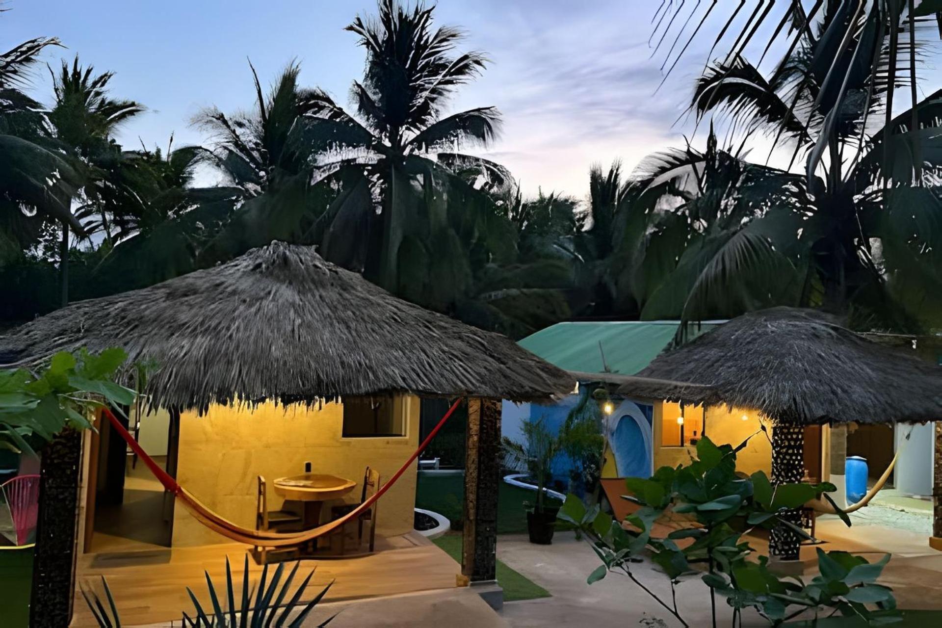 Casa Las Palmas Playa La Saladita 锡瓦塔塔内霍 外观 照片