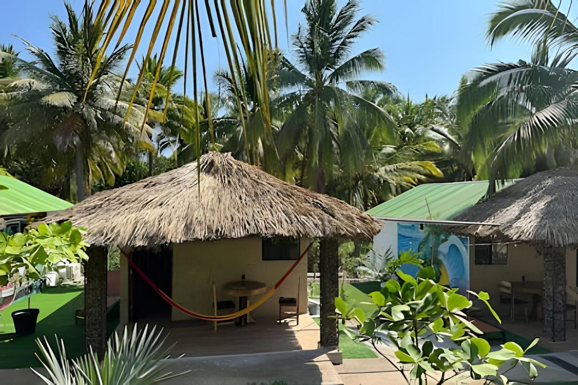 Casa Las Palmas Playa La Saladita 锡瓦塔塔内霍 外观 照片